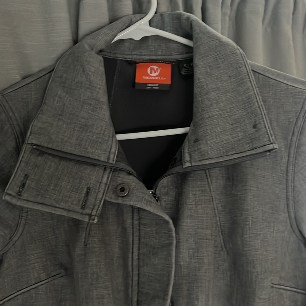 Merrel Jacket size small - Picture 2 of 4